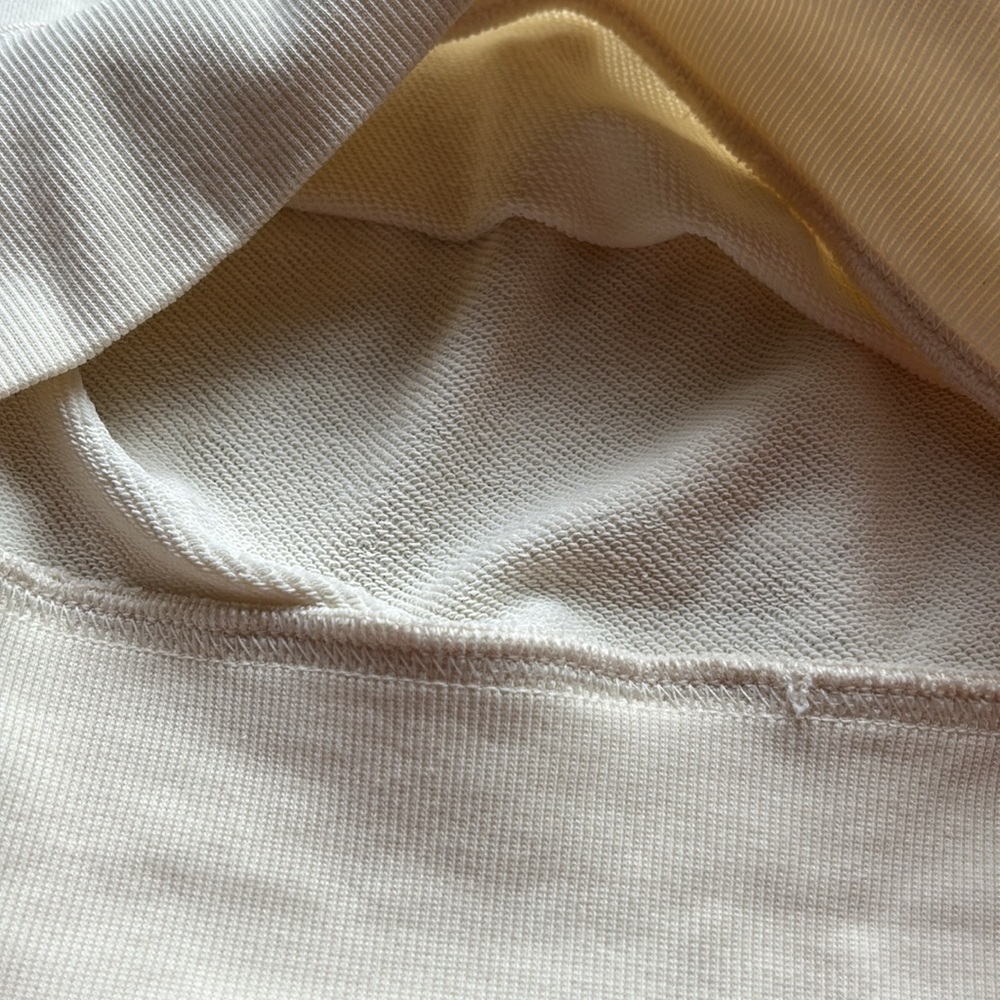 Champion Cropped Long Sleeve - Picture 5 of 5